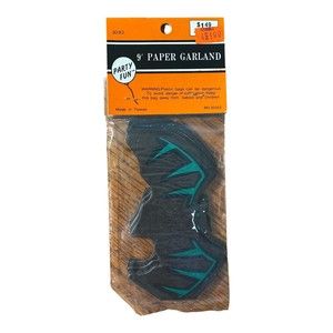 Vintage Party Fun Halloween Paper Garland Black Bats 9’ Feet Made in Taiwan *New